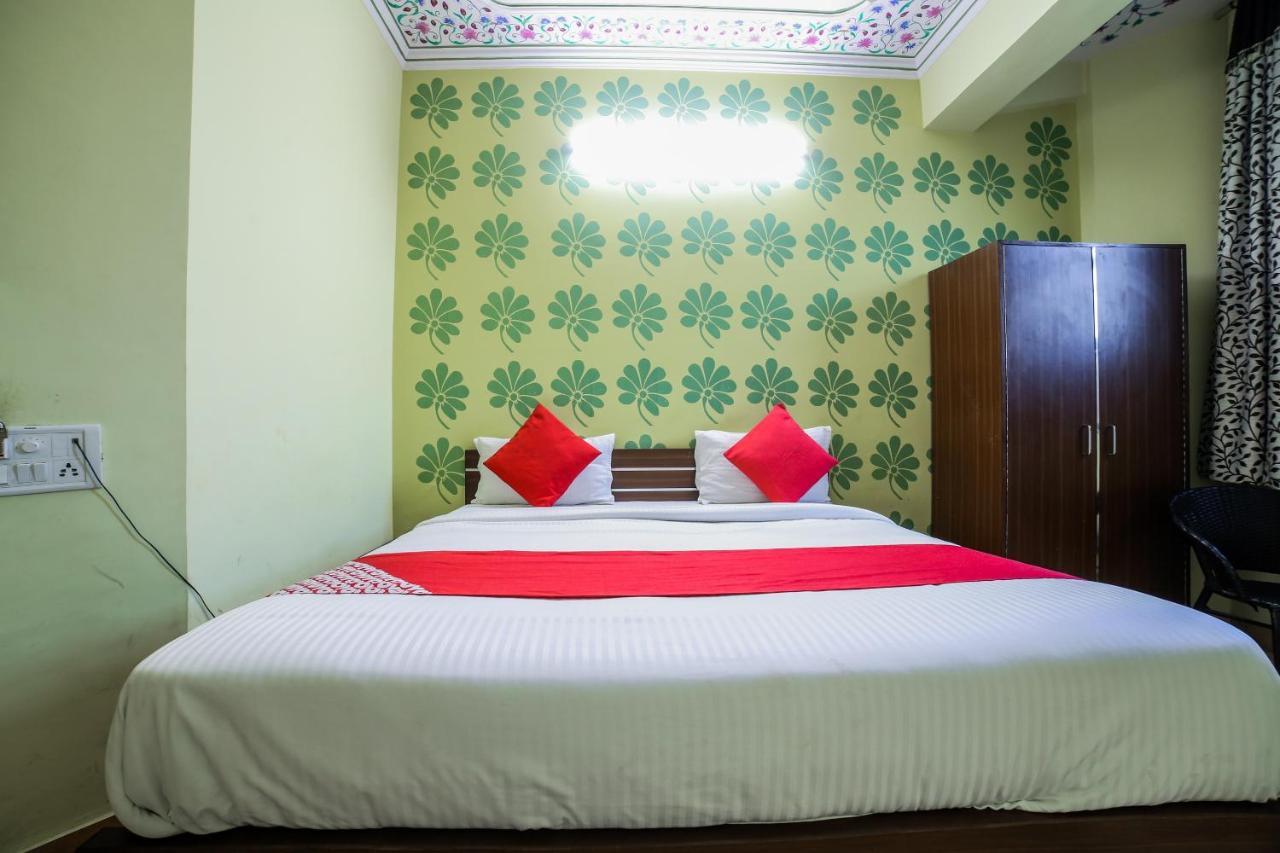 Collection O 36316 Hotel White Palace Jaipur Extérieur photo