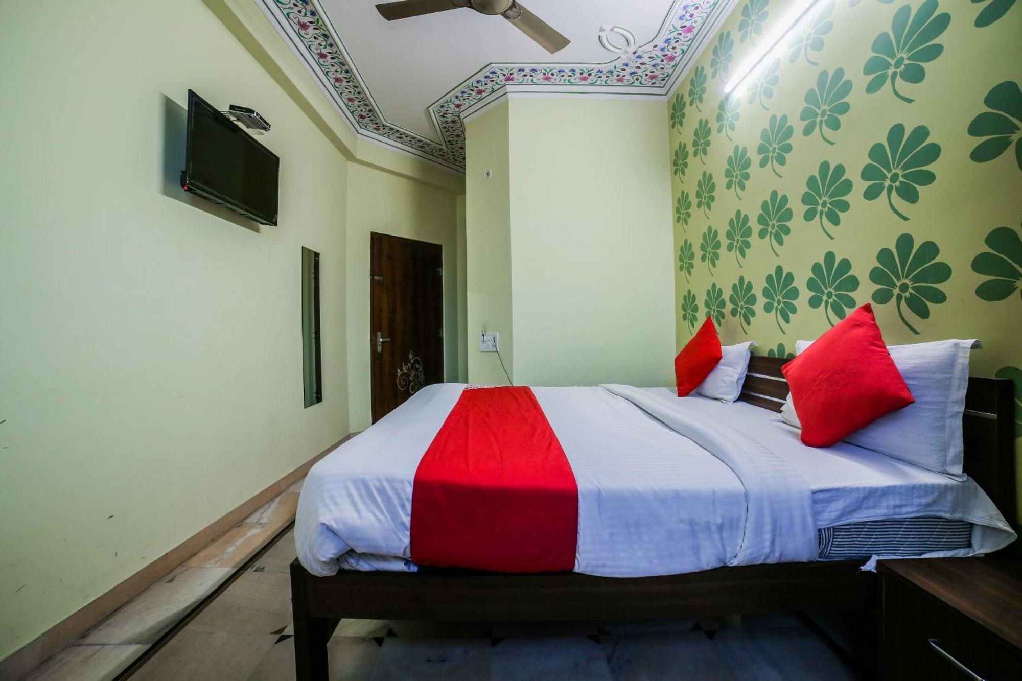 Collection O 36316 Hotel White Palace Jaipur Extérieur photo