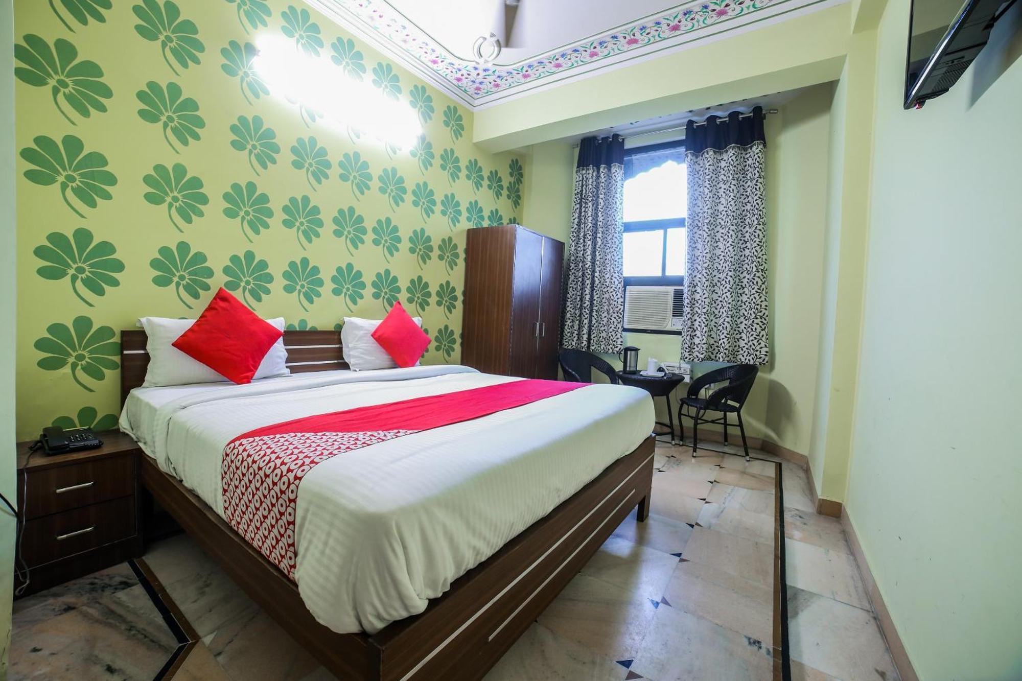 Collection O 36316 Hotel White Palace Jaipur Extérieur photo